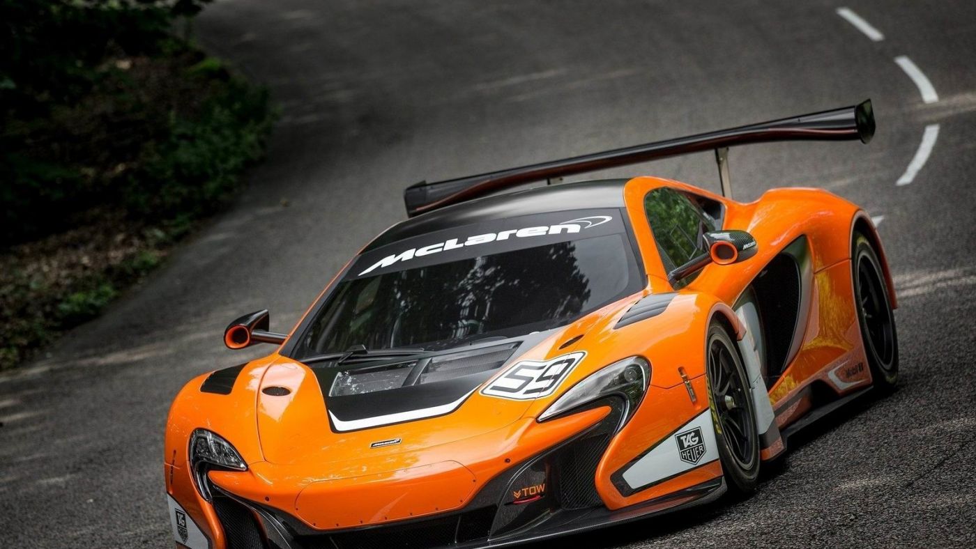 高清橙黑迈凯轮650S GT3赛车壁纸下载图片