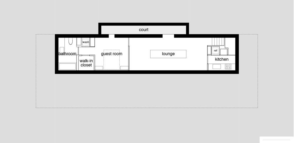 日本白色细长的住宅建筑-住宅位于靠近铃鹿山脉茂密的森林地区,有一条狭长18米宽的玻璃墙走廊,一览无余的两端自然景观,22米长的楼板和屋顶项目在前面形成一个隐蔽的阳台---酷图编号1101984