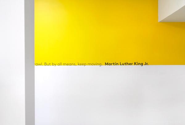 Beespace-非营利孵化器企业品牌标志设计---酷图编号3