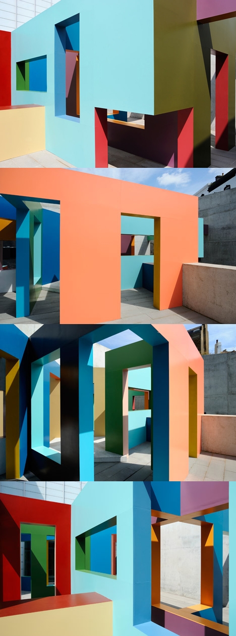 丰富多彩的错综复杂墙壁的现代画廊建筑-有一个阳台,为游客创造了浏览步道封面大图