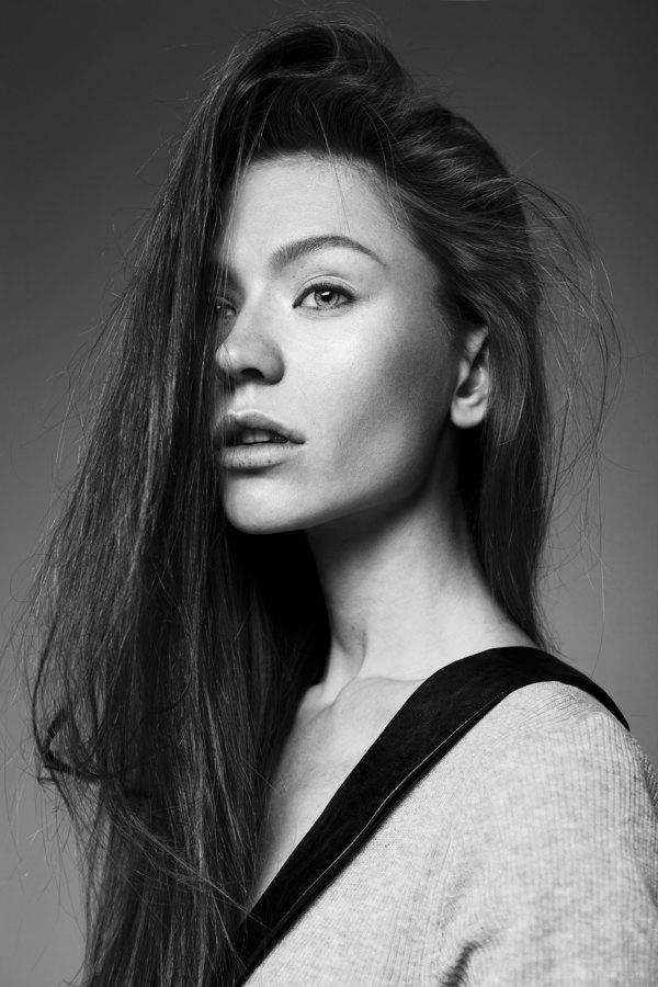 Masha/test质感女性黑白照片---酷图编号6