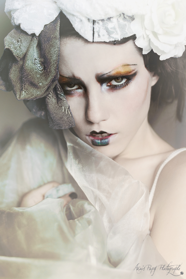 Selfportrait-彩妆美人---酷图编号1