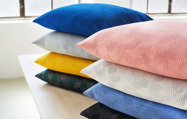 首届亮相在巴黎伦敦的自定义家具收藏-100变型产品约30个产品-目标是让高端设计产品实现方便群众---酷图编号1