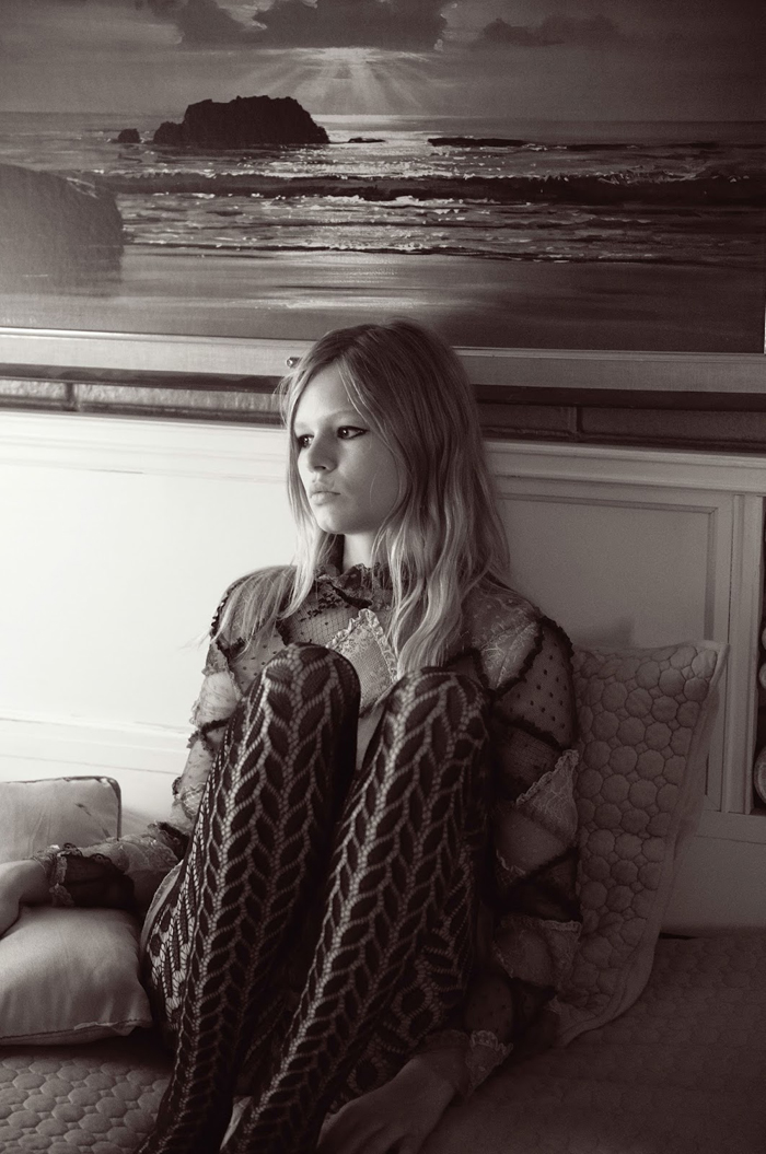 安娜尤尔斯格伦-VOGUE英国时尚2014年10月-简约“兽性”世界风---酷图编号6