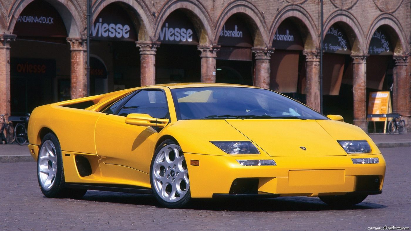 高清晰黄色兰博基尼跑车壁纸下载图片