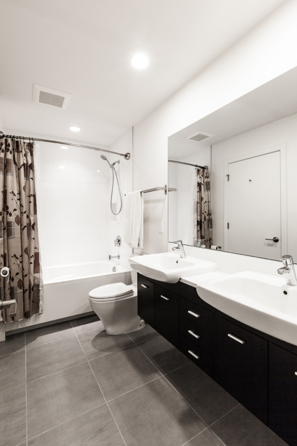 西西雅图现代预制排屋别墅-有三个单元,共5000平方英尺,每个单位地段范围从1450至2200平方左右,拥有3间卧室和2.5间浴室,一共三层---酷图编号1110668