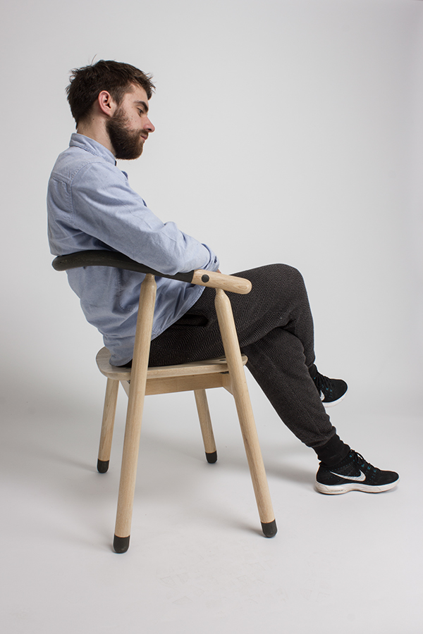 Flecto圆钉高脚木质扶手椅设计---酷图编号5