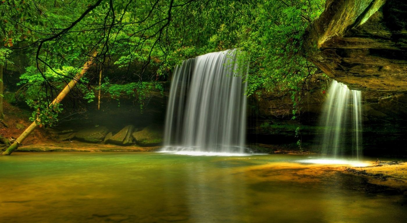 高清晰阿拉巴马国家森林瀑布壁纸图片
