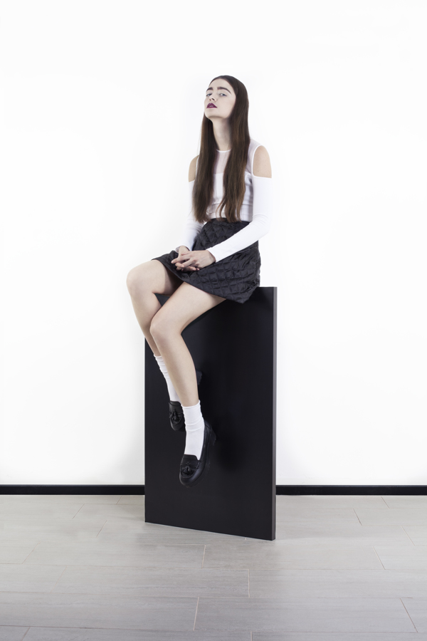 黑白时尚艺术人像-BLACK SQUARE, WHITE GROUND---酷图编号5