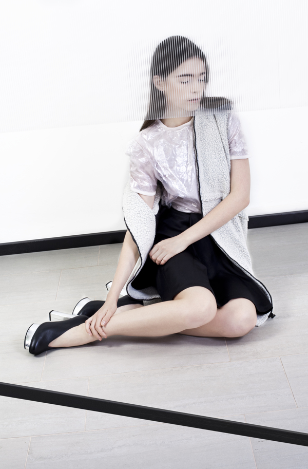 黑白时尚艺术人像-BLACK SQUARE, WHITE GROUND---酷图编号4