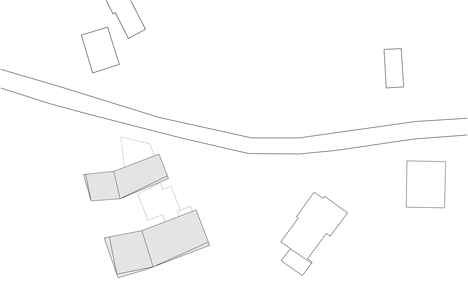 爱建筑完成的两个半部房子-建立在陡峭的斜坡峡谷边,有两个玻璃门,适应一个家族三代的。它包括两栋楼,一个车库延伸到山边。奥地利Love Architecture工作室作品---酷图编号1121953