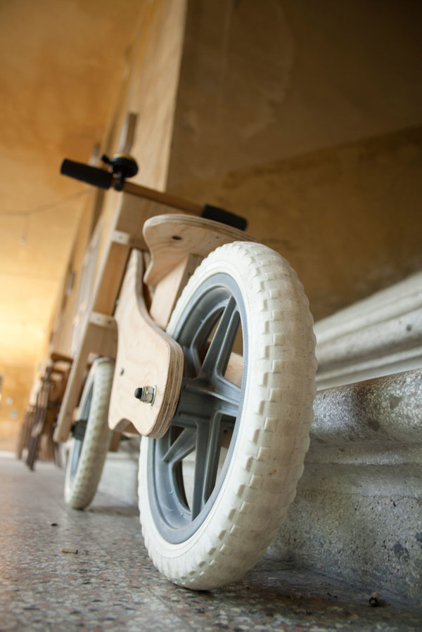 DUDE平衡木自行车---酷图编号2