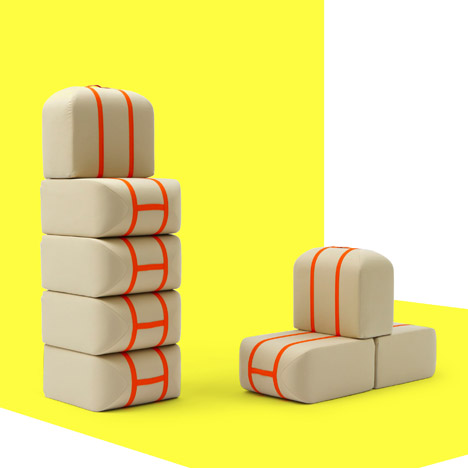 自制沙发座椅-法国Matali Crasset设计师作品,可以拆分成也可以独立使用,由两个软垫和两个卵石般靠垫,三角形的底座组成,可以拆开组成一个单人床---酷图编号2