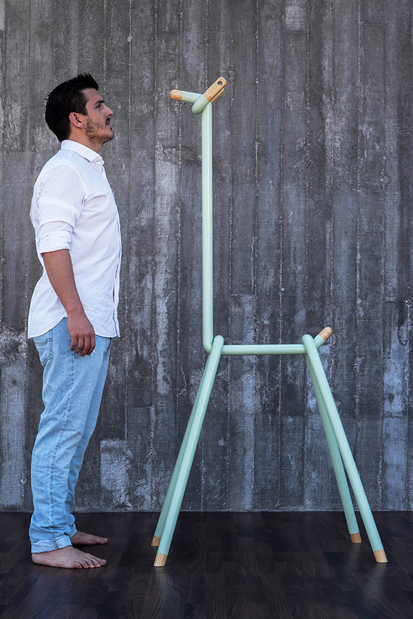 LLAMA有趣的衣架-类似话筒演讲支架---酷图编号3