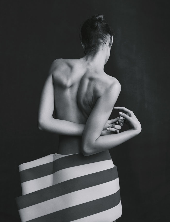 伊琳娜・利斯-Crash杂志-前卫的外观风格---酷图编号12