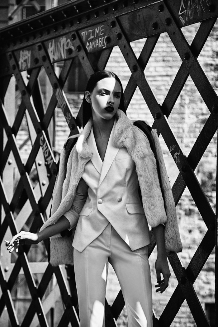 克拉丽斯-OK杂志-都市休闲的黑白外观---酷图编号4