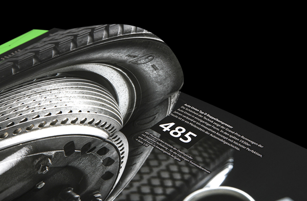 Dialoge-奥迪技术杂志设计---酷图编号1134541