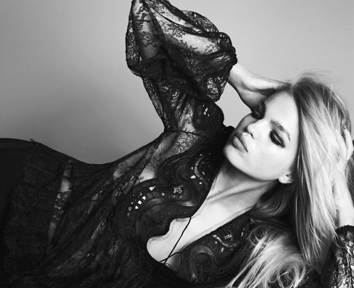 达芙妮葛洛妮薇尔德-摇滚别致华丽美诱的时尚的外观---酷图编号1