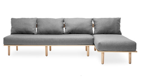 挑战宜家扁平封装的客厅沙发家具-Rhode Island家具公司创建的家具。有两张桌子和一条长凳,集合功能的沙发,躺椅,书架,咖啡桌,茶几。采用灰和纤维板聚酯为装饰,可以在家快速组装拼合---酷图编号6