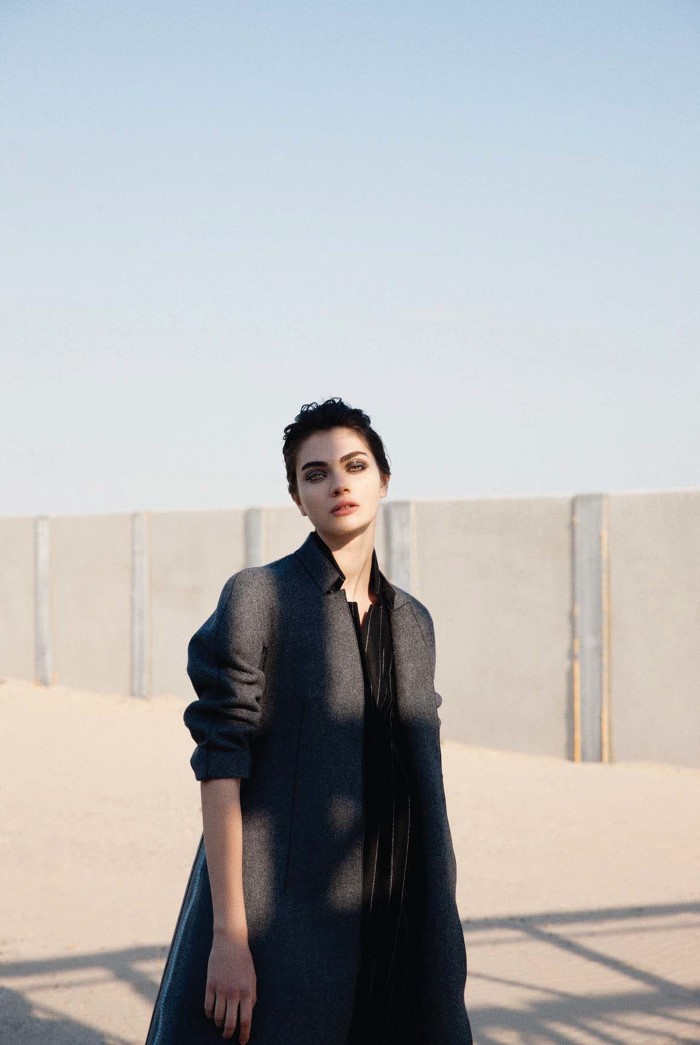 安东尼-阿米卡杂志-量身定制的精美羊毛花呢面料现代女装秀---酷图编号1