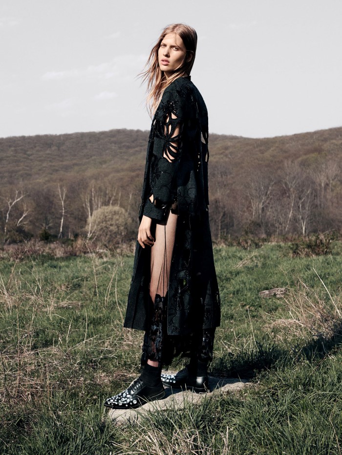 劳里・朱莉-VOGUE中国时尚2015年9月---酷图编号2