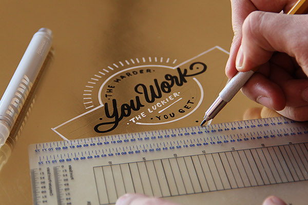 Quoted-手刻烫金字排版设计---酷图编号10