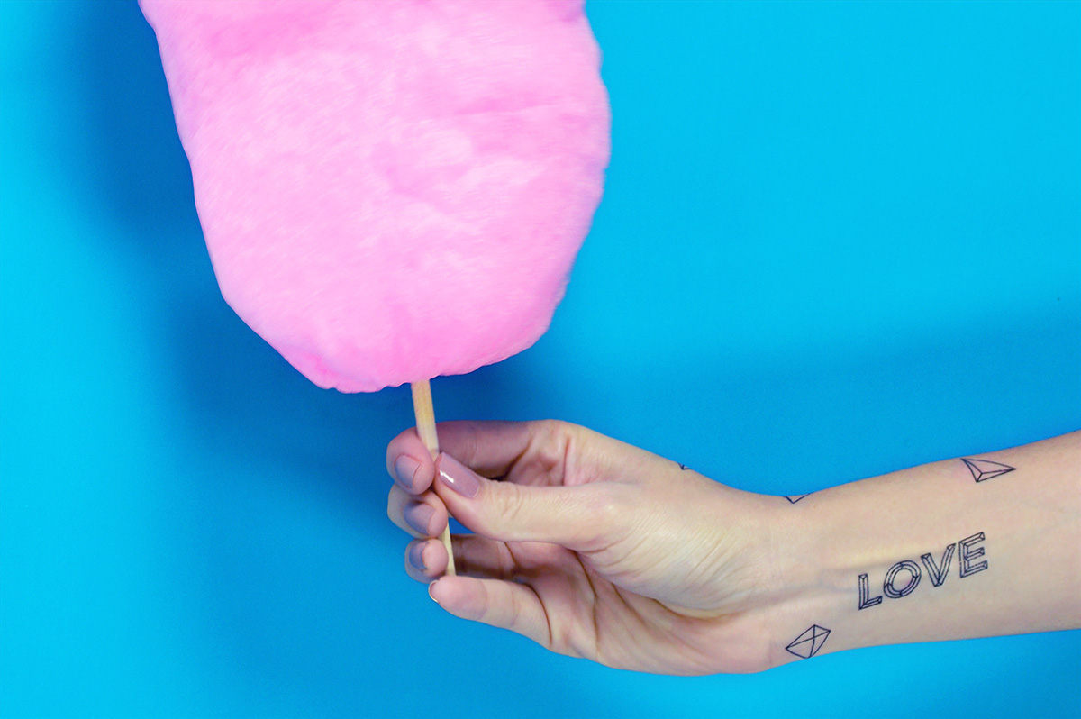 TATUMI-在线商店品牌宣传册设计-清洁现代设计---酷图编号10