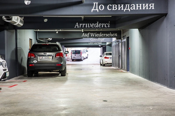 Navis-五星酒店品牌设计-位于克罗地亚奥帕蒂亚,酒店拥有44间客房,每一间都有最美丽的海景,就像你在海上的某个地方,某个地方的某个地方---酷图编号1151165