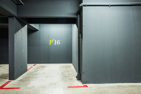 Navis-五星酒店品牌设计-位于克罗地亚奥帕蒂亚,酒店拥有44间客房,每一间都有最美丽的海景,就像你在海上的某个地方,某个地方的某个地方---酷图编号1151169