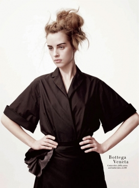 朱莉娅-Bazaar芭莎英国2014年2月