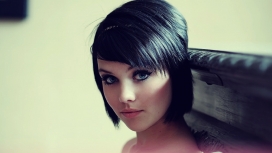 克拉克美女壁纸