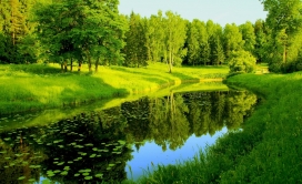 绿溪美景壁纸