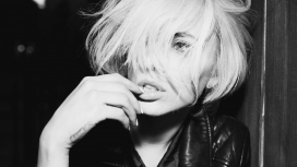 阿利莎美女黑白照片写真