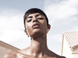 “雷之光”-Elle杂志-纪梵希&古奇户外时装秀