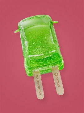 适合两人-Smart迷你车平面广告