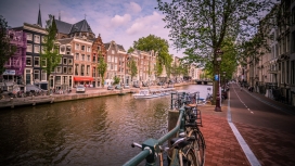 荷兰阿姆斯特丹水通道视图