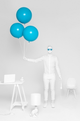 CreationFest-白色透明人