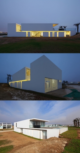 秘鲁海滨别墅-位于太平洋海岸，弥合人与自然之间和沙漠与海洋之间的差距，第一个层有7间卧室配有私人浴室，那里的厕所和浴室，形成厚厚的门外墙。一层还设有两个车库和两个客厅，顶楼是公共楼，设有一个大露台和游泳池。