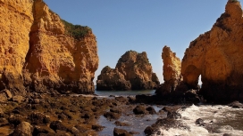 海洋岩石海岸壁纸