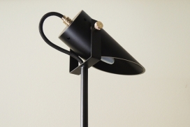 M4黑色台灯设计