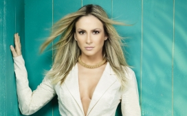 2014巴西世界杯主题曲演唱者-克劳迪娅・莱蒂Claudia Leitte女歌星壁纸下载