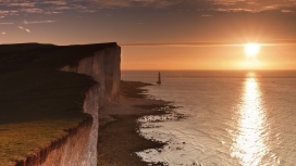 日落海岸线美景