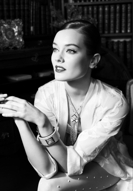 别致香奈尔珠宝时装秀-灵感来自上世纪20年代的电影