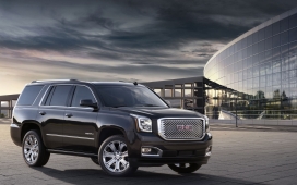 GMC(吉姆西)YUKON XL房车越野车桌面壁纸下载