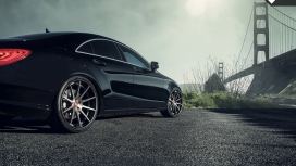 梅赛德斯奔驰CLS63 amg改装版壁纸下载