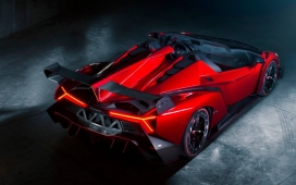 高清晰红色兰博基尼跑车壁纸