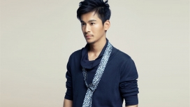 高清晰广西桂林知名实力舞者男演员-乔振宇高清壁纸桌面下载