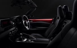 新一代马自达MX-5跑车内饰壁纸下载