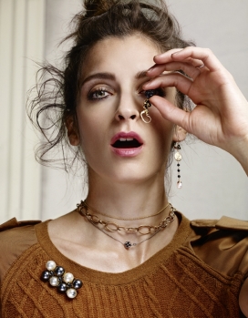 VOGUE NL April-时尚杂志封面人像