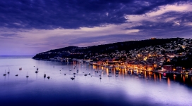 高清晰海滨城市夜景